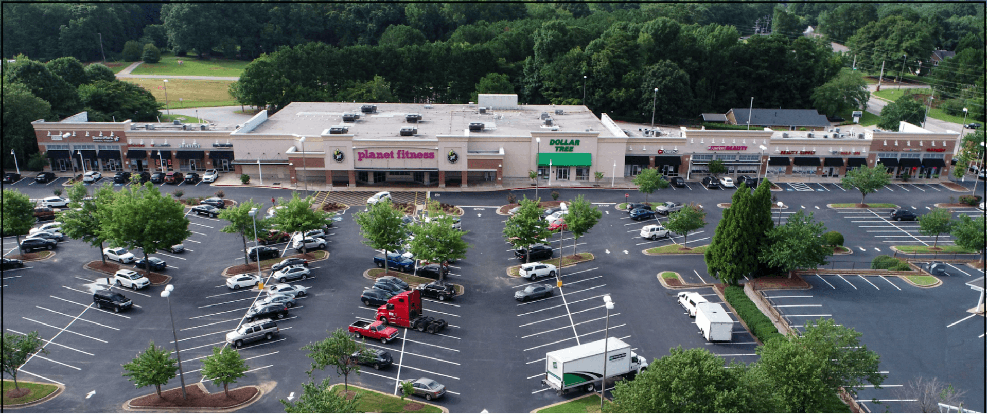 Aerial view of Paradise Shoppes of Ellenwood