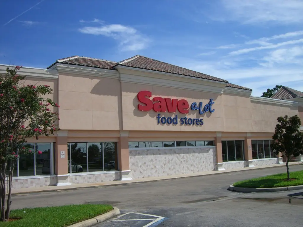 Save a Lot Food Stores in Indian River Plaza